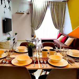 Alanis 7 Pax @ Klia Kota Warisan Appartement Sepang