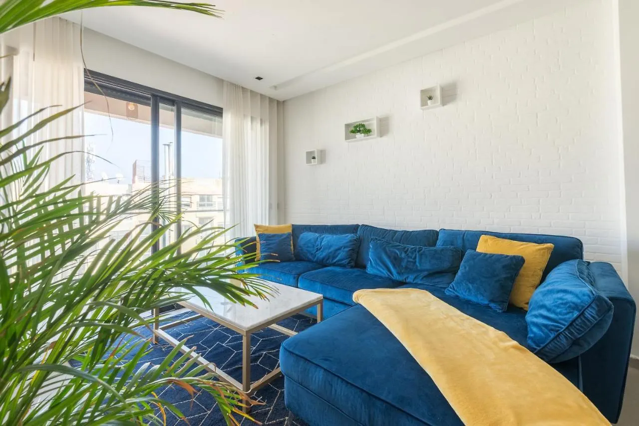 Spectacular 2 Bedrooms In The Heart Of Casablanca contacts
